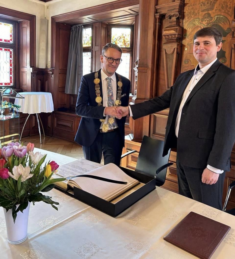 Калуська міська рада підписала меморандум про солідарне партнерство з містом Лар (Німеччина)