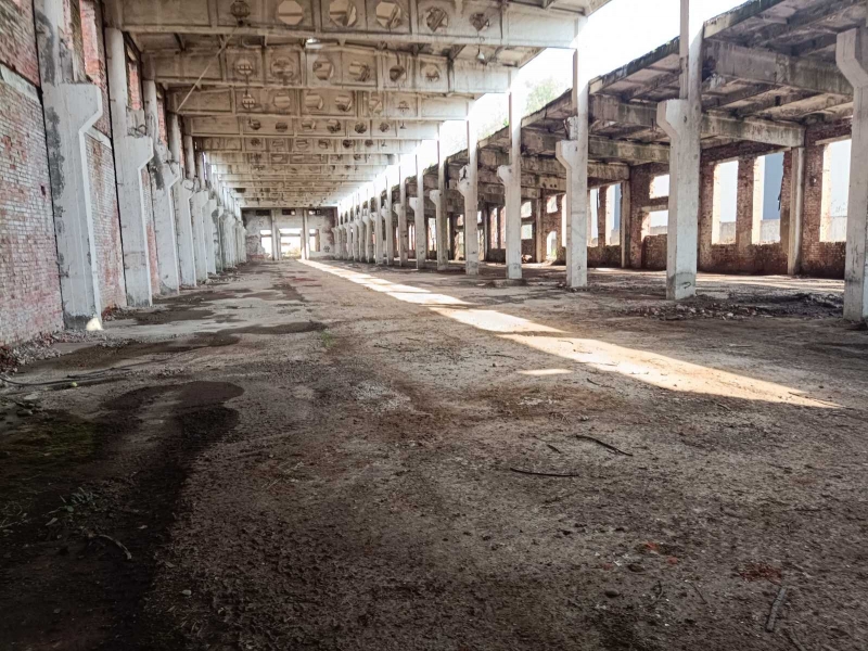 ЗАЛУЧЕНО ІНВЕСТОРА Вільне виробничо - складське приміщення  площею 3788 кв. м колишнього  підприємства «КМЗЗ»