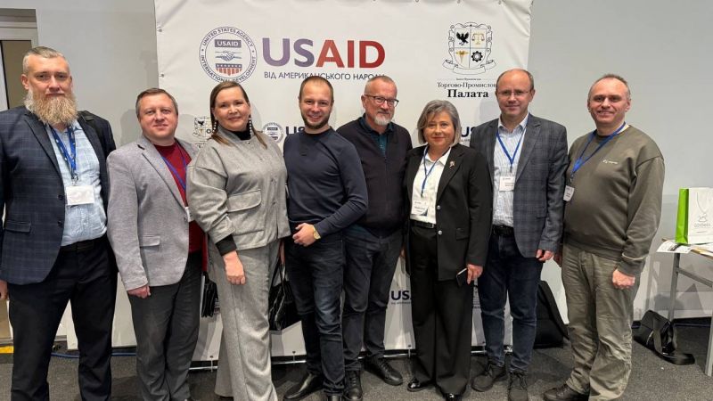 Делегація з Калуської громади на міжрегіональному форумі