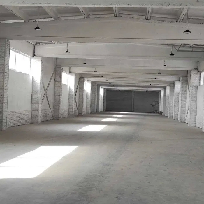 Вільне складське приміщення площею 936 кв.м