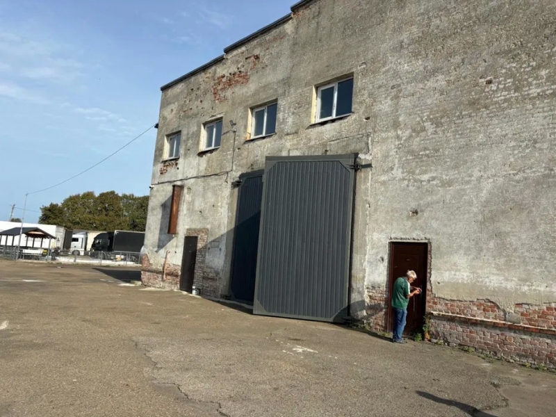 Вільні виробничі приміщення загальною площею 3 тис.кв.м