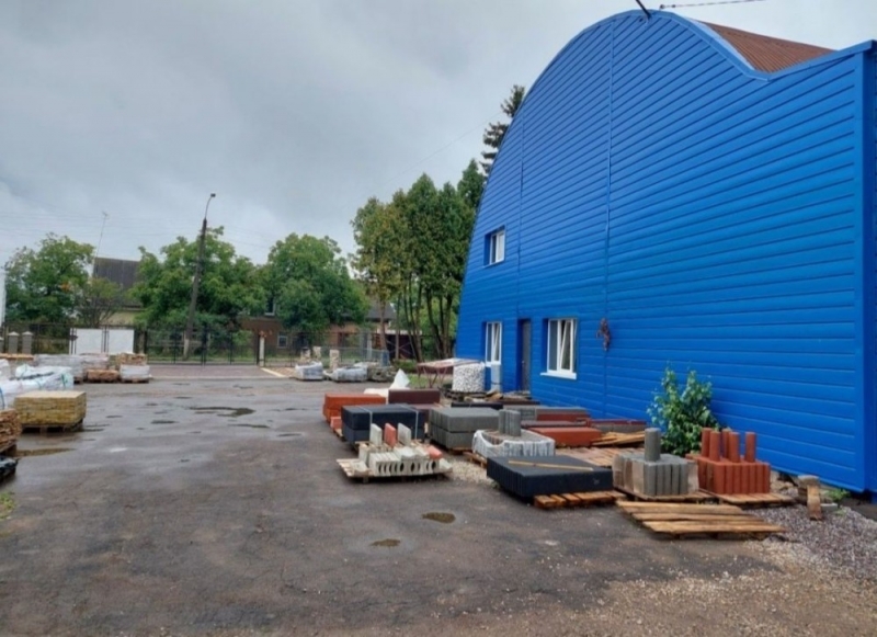 Виробничо-складське приміщення на вул. Долинській площею 300 кв.м та офісні  приміщення