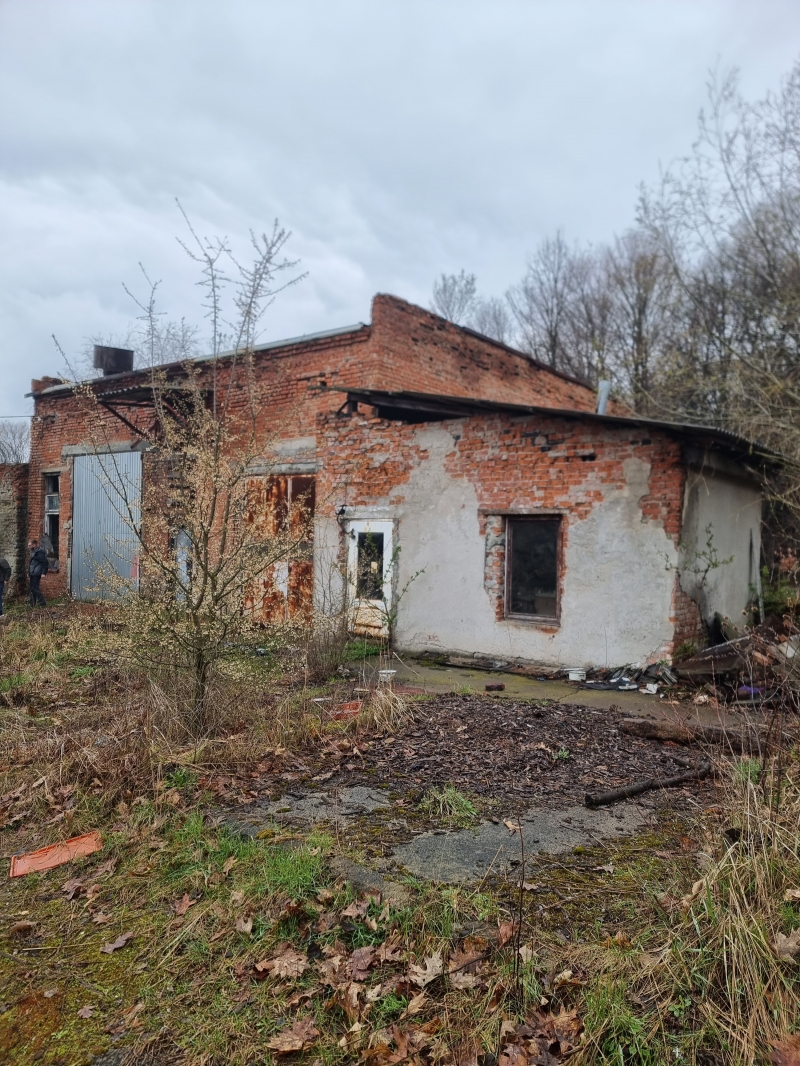 Нежитлове промислове приміщення площею 344 кв.м на вул. Залісся 11