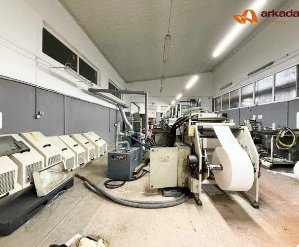 Виробничо-складський   комплекс по вул. Б.Хмельницького   площею 983 кв. м (продаж)