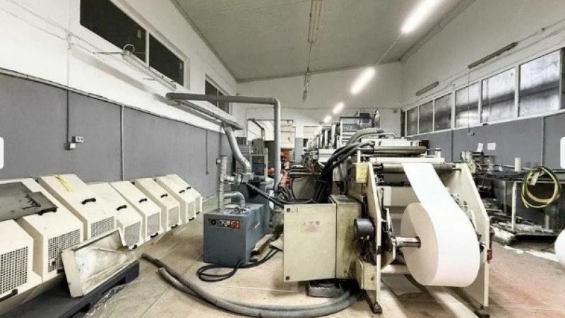 Виробничо-складський   комплекс по вул. Б.Хмельницького   площею 983 кв. м (продаж)