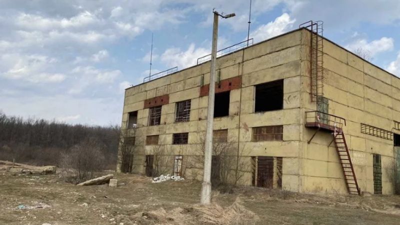 Виробничо-складське приміщення  площею 1000 м.кв. у с.Пійло.  Оренда/ продаж 